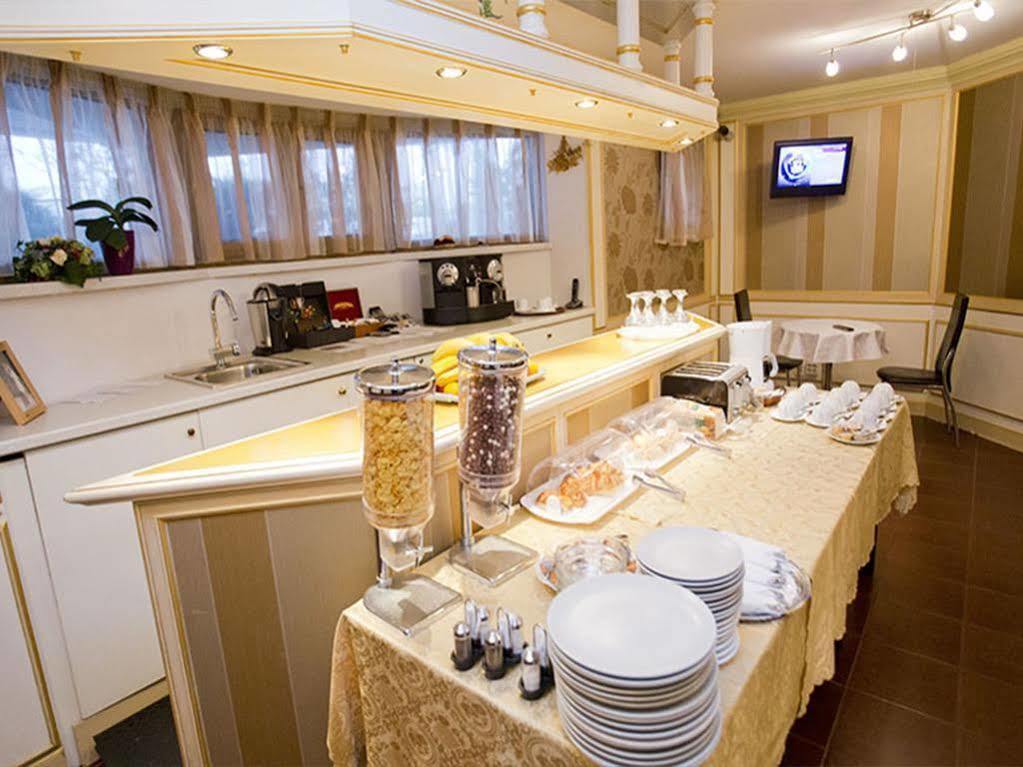 Monte Carlo Palace Rooms 부쿠레슈티 외부 사진