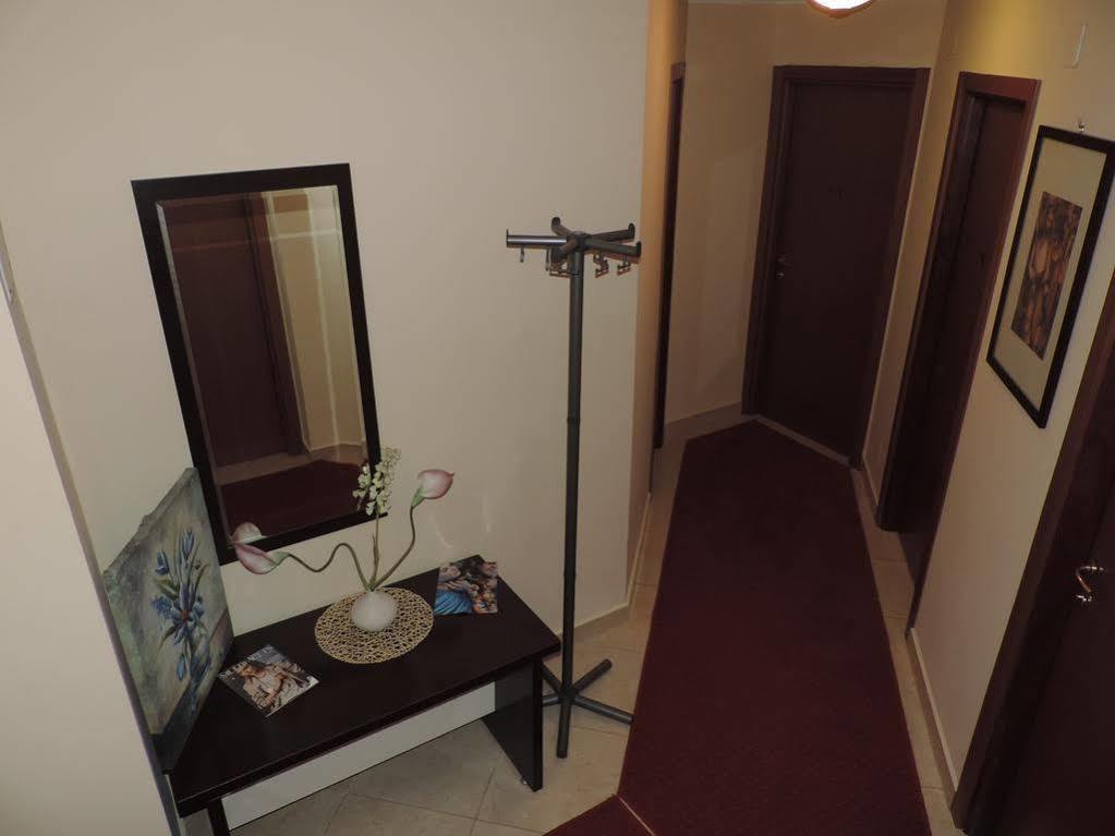 Monte Carlo Palace Rooms 부쿠레슈티 외부 사진