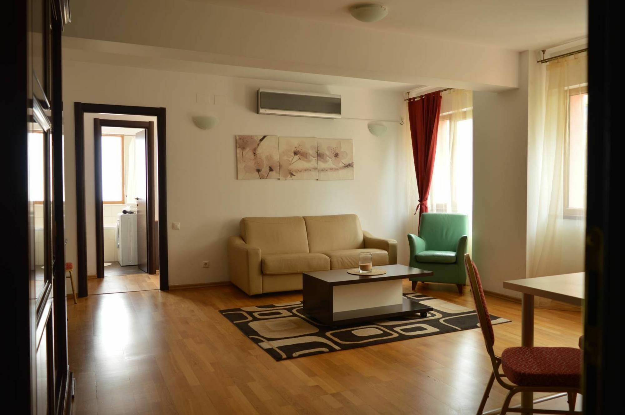 Monte Carlo Palace Rooms 부쿠레슈티 외부 사진